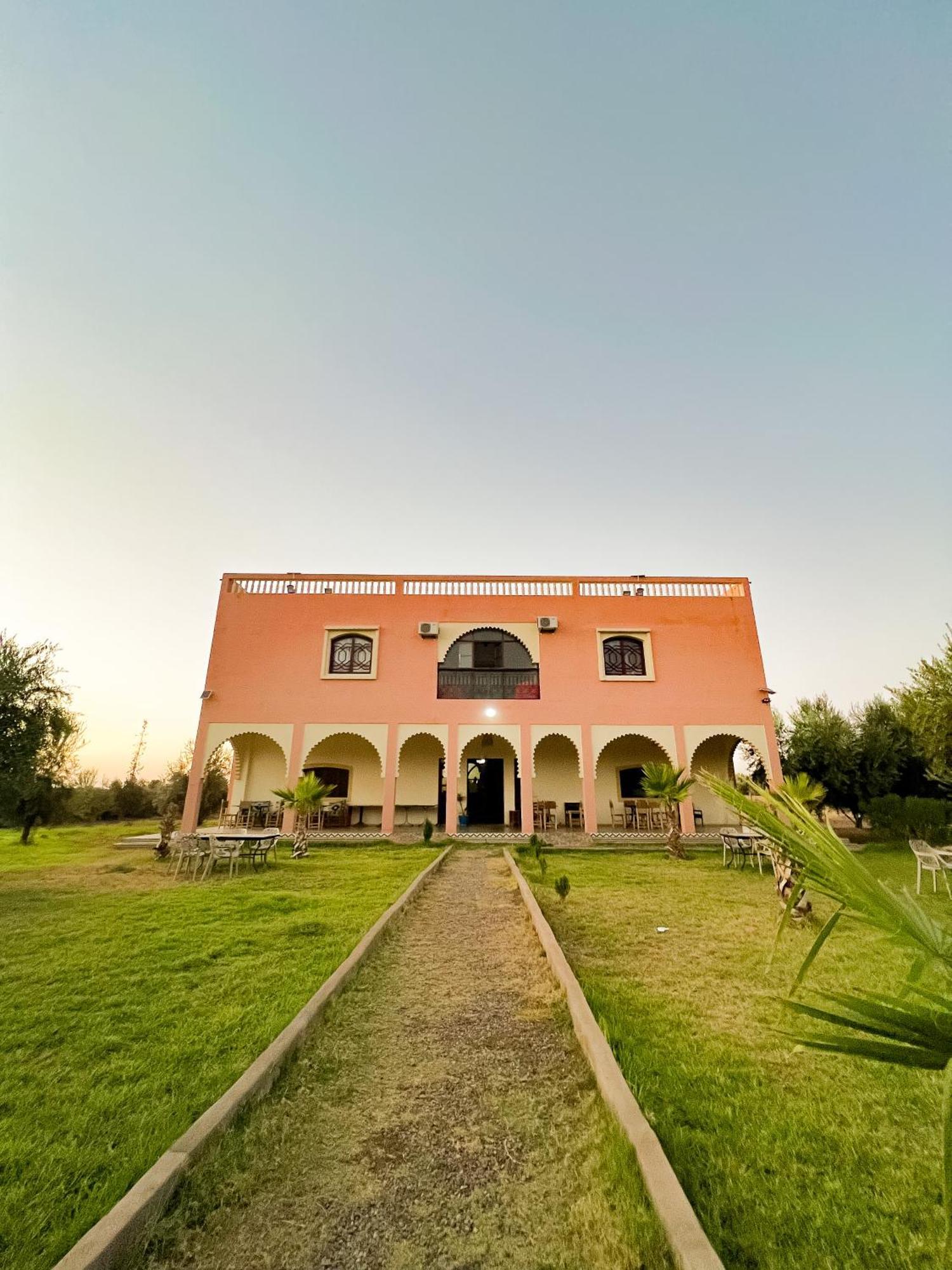 Guest House Qodwa Sidi Abdallah Ghiat Exterior foto
