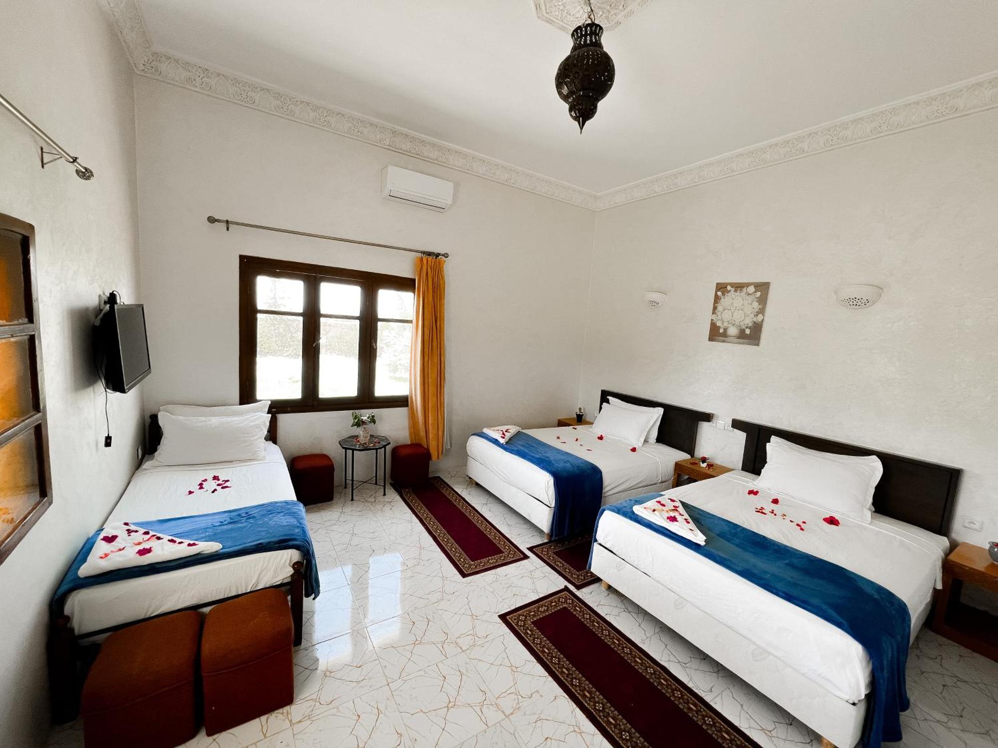 Guest House Qodwa Sidi Abdallah Ghiat Exterior foto